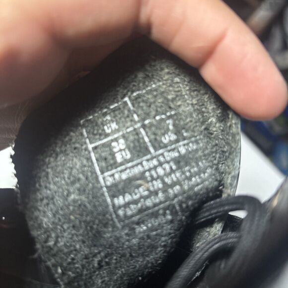 Dr Martens Doc 1460 Pascal Combat Boots Womens Size 7 US Black Flaws See Pics - Picture 12 of 15